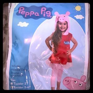 3T Peppa Pig costume (didn’t include leggings)